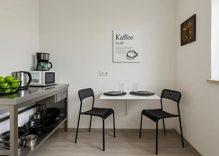 Work & Mit Balkon In Apartament *